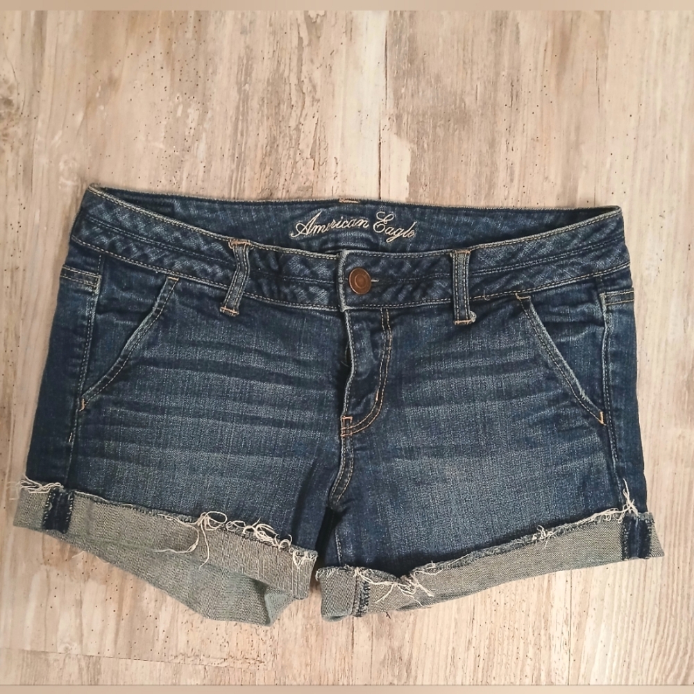 American Eagle women's blue denim Jean shorts stretch size 10